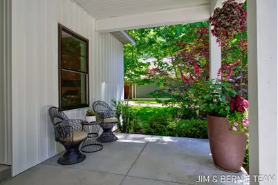 6225 Lighthouse Court, Saugatuck, MI 49453 - Photo 4