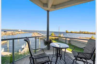 2964 Lakeshore Drive #E102, Muskegon, MI 49441 - Photo 16
