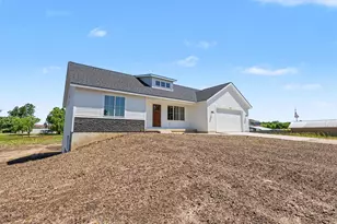 2607 122nd Ave, Allegan, MI 49010 - Photo 2