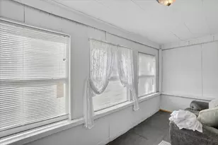 1023 Evanston Dr, Jackson, MI 49202 - Photo 32