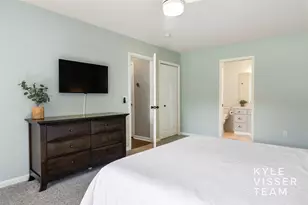 1642 Simmons Ave NE, Grand Rapids, MI 49505 - Photo 12