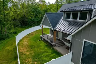 6172 Hellner Rd, Ann Arbor, MI 48105 - Photo 48