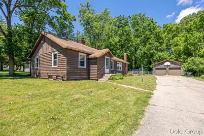 1023 Cogswell Street NW, Grand Rapids, MI 49544 - Photo 2