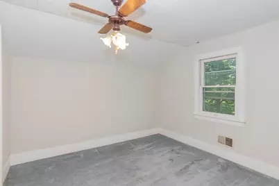 506 E 2nd Street, Lawton, MI 49065 - Photo 20