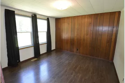 133 Niles Street, Lakeview, MI 48850 - Photo 8