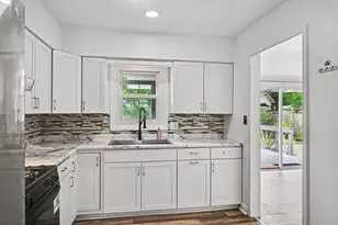 162 Cameron Dr, Battle Creek, MI 49015 - Photo 6