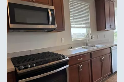 582 Ivyland Street, Ann Arbor, MI 48108 - Photo 4
