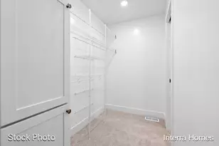 1593 N Village Cir, Kalamazoo, MI 49009 - Photo 16