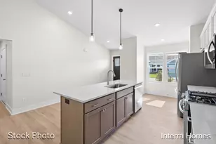 1593 N Village Cir, Kalamazoo, MI 49009 - Photo 6