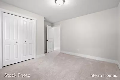 1593 N Village Circle, Kalamazoo, MI 49009 - Photo 24