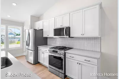 1593 N Village Circle, Kalamazoo, MI 49009 - Photo 28