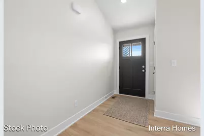 1593 N Village Circle, Kalamazoo, MI 49009 - Photo 2