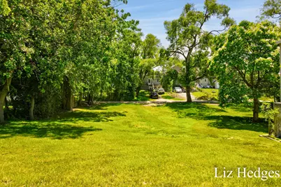 471 W Muskegon Avenue, Muskegon, MI 49440 - Photo 2