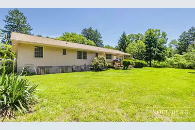 3535 S Sheridan Drive, Muskegon, MI 49444 - Photo 36