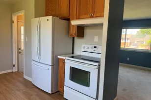 1639 Winifred St, Westland, MI 48186 - Photo 8