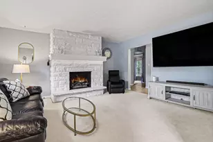 211 Strongwood Ave, Battle Creek, MI 49014 - Photo 6