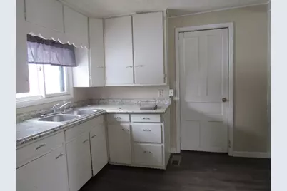 161 Palmer Avenue, Colon, MI 49040 - Photo 2