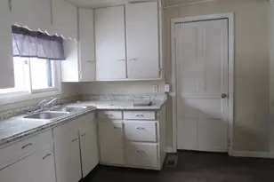 161 Palmer Ave, Colon, MI 49040 - Photo 2