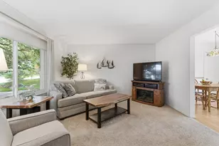 2452 Moore Pl, Howell, MI 48843 - Photo 4