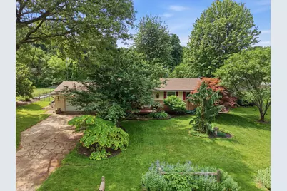 2452 Moore Place, Howell, MI 48843 - Photo 28