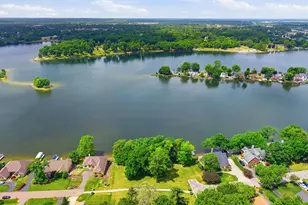 2452 Moore Pl, Howell, MI 48843 - Photo 44