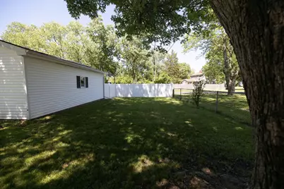 170 Floral Drive, Battle Creek, MI 49015 - Photo 6