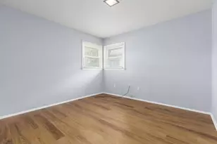 20458 Indiana St, Detroit, MI 48221 - Photo 12