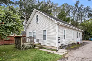 3116 N Whittier Dr, Kalamazoo, MI 49001 - Photo 2