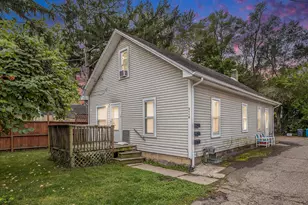3116 N Whittier Dr, Kalamazoo, MI 49001 - Photo 1