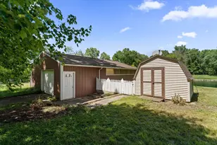 2921 Beebe Rd, Niles, MI 49120 - Photo 10