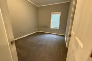 37 E Jefferson St, Newaygo, MI 49337 - Photo 10