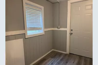 37 E Jefferson Street, Newaygo, MI 49337 - Photo 6