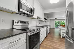 731 Skynob Dr, Ann Arbor, MI 48105 - Photo 14