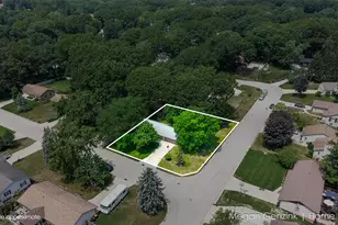 195 Surry Oak Dr, Holland, MI 49424 - Photo 24