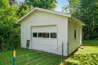 332 High View Street, Watervliet, MI 49098 - Photo 28