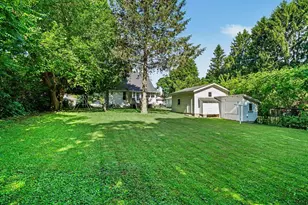 332 High View St, Watervliet, MI 49098 - Photo 30