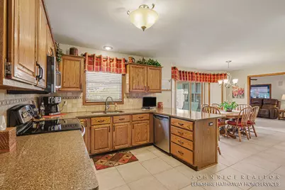 2276 Old Dominion Court SE, Kentwood, MI 49508 - Photo 16