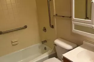 905 Village Ln, Jenison, MI 49428 - Photo 4