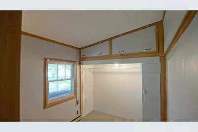 113 W 5th Street, Buchanan, MI 49107 - Photo 10