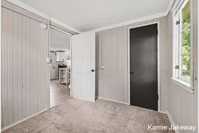 1012 Masonic Street, Belding, MI 48809 - Photo 12