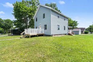 142 Rook St, Battle Creek, MI 49014 - Photo 4