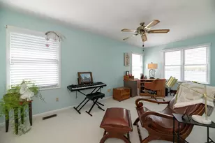 1401 E Crooked Lake Dr, Kalamazoo, MI 49009 - Photo 26