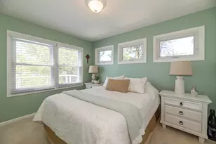 1401 E Crooked Lake Dr, Kalamazoo, MI 49009 - Photo 16