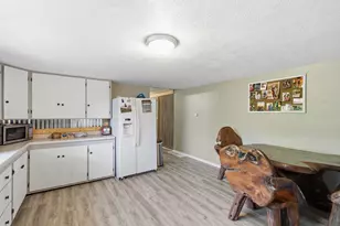 6973 Ackers Pt Dr, Delton, MI 49046 - Photo 6