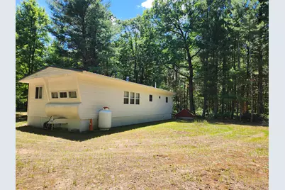 934 E 72nd Street, Idlewild, MI 49642 - Photo 14