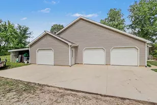 8563 G Dr S, Ceresco, MI 49033 - Photo 2