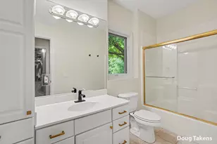 5842 Julie St, Hudsonville, MI 49426 - Photo 38