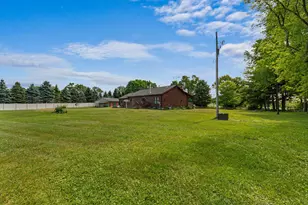 7470 Moreland Rd, Jonesville, MI 49250 - Photo 68