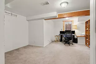1653 Ridgeview St SE, Grand Rapids, MI 49506 - Photo 24