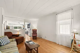 317 E Buffalo St, New Buffalo, MI 49117 - Photo 4